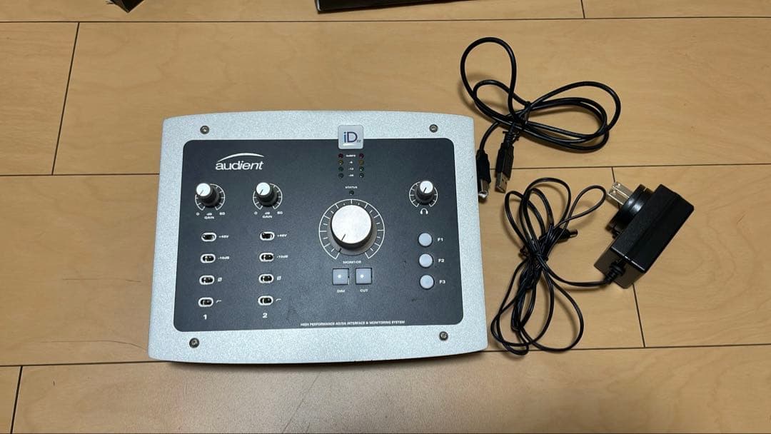 Audient iD22 10in/14outオーディオインターフェイス
