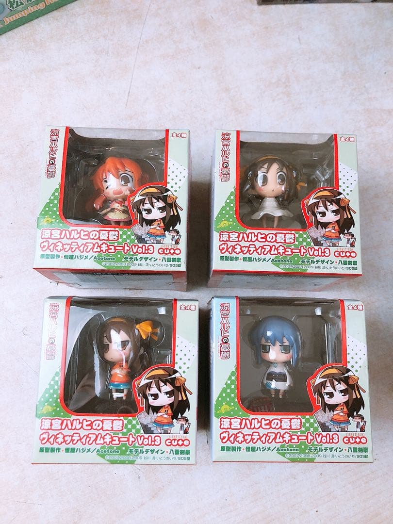 d*9様 いろんなフィギュア 17箱まとめ★チェンソーマン ラブライブ 涼宮ハル