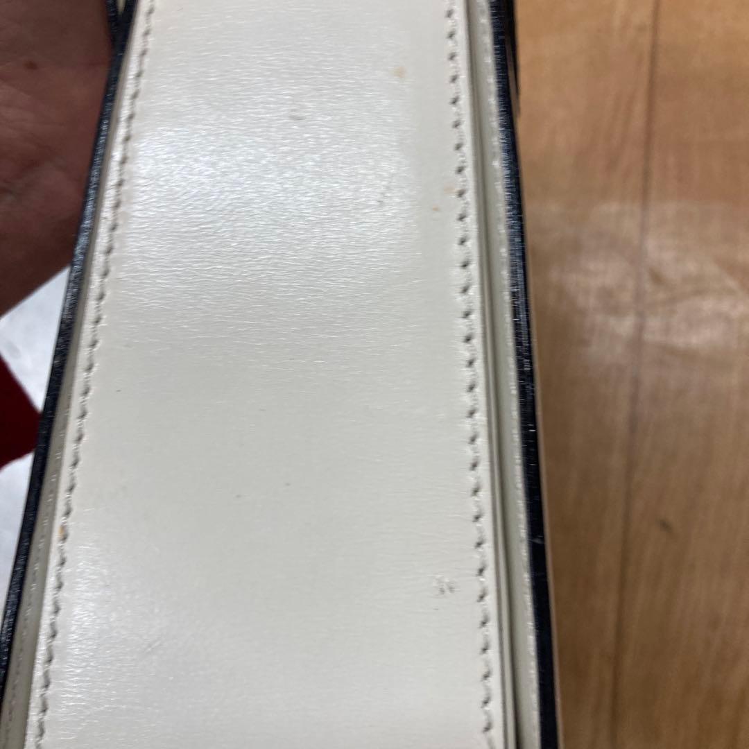 V*e様 希少価値あり！CELINE ホワイト ハンドバッグ