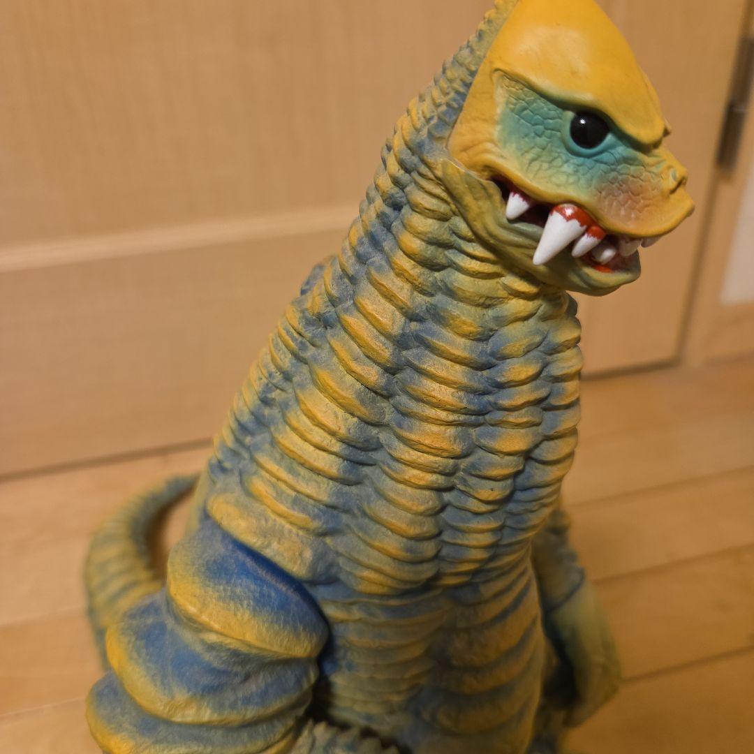 LSS　レッドキング　ビッグサイズソフビ　ウルトラマン