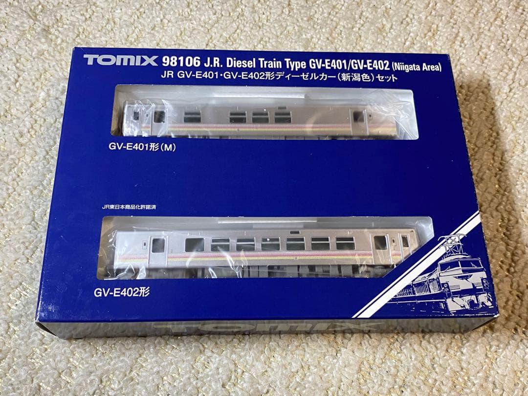 TOMIX　98106　GV-E401・E402形ディーゼルカー(新潟色)セット