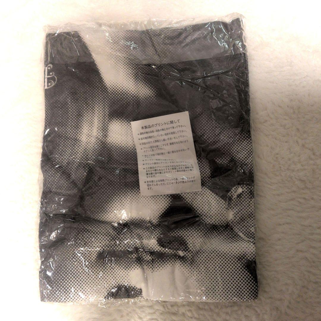 【未開封】【新品】安室奈美恵 BEST FICTION TOUR Tシャツ