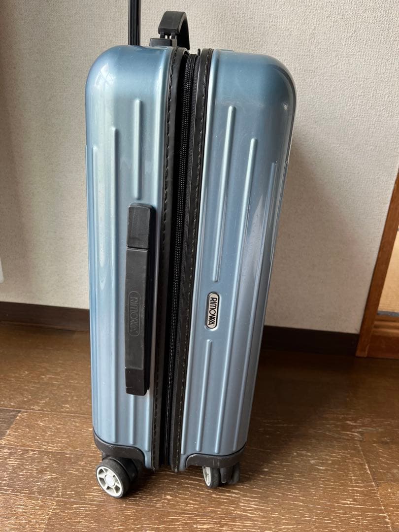 RIMOWA ライトブルー キャリーケース 機内持ち込みサイズ
