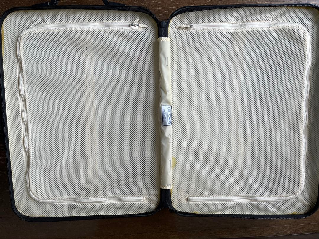 RIMOWA ライトブルー キャリーケース 機内持ち込みサイズ