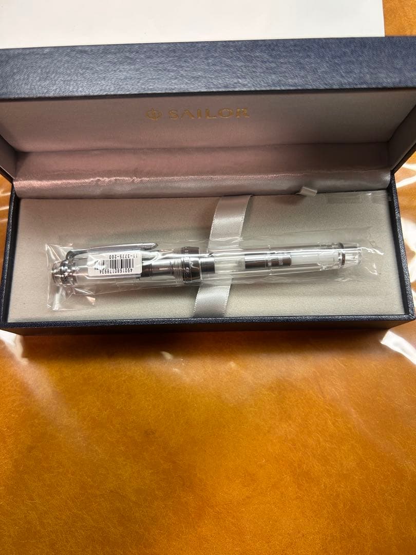 プロフェッショナルギア 銀 万年筆 デモンストレーターモデル　F