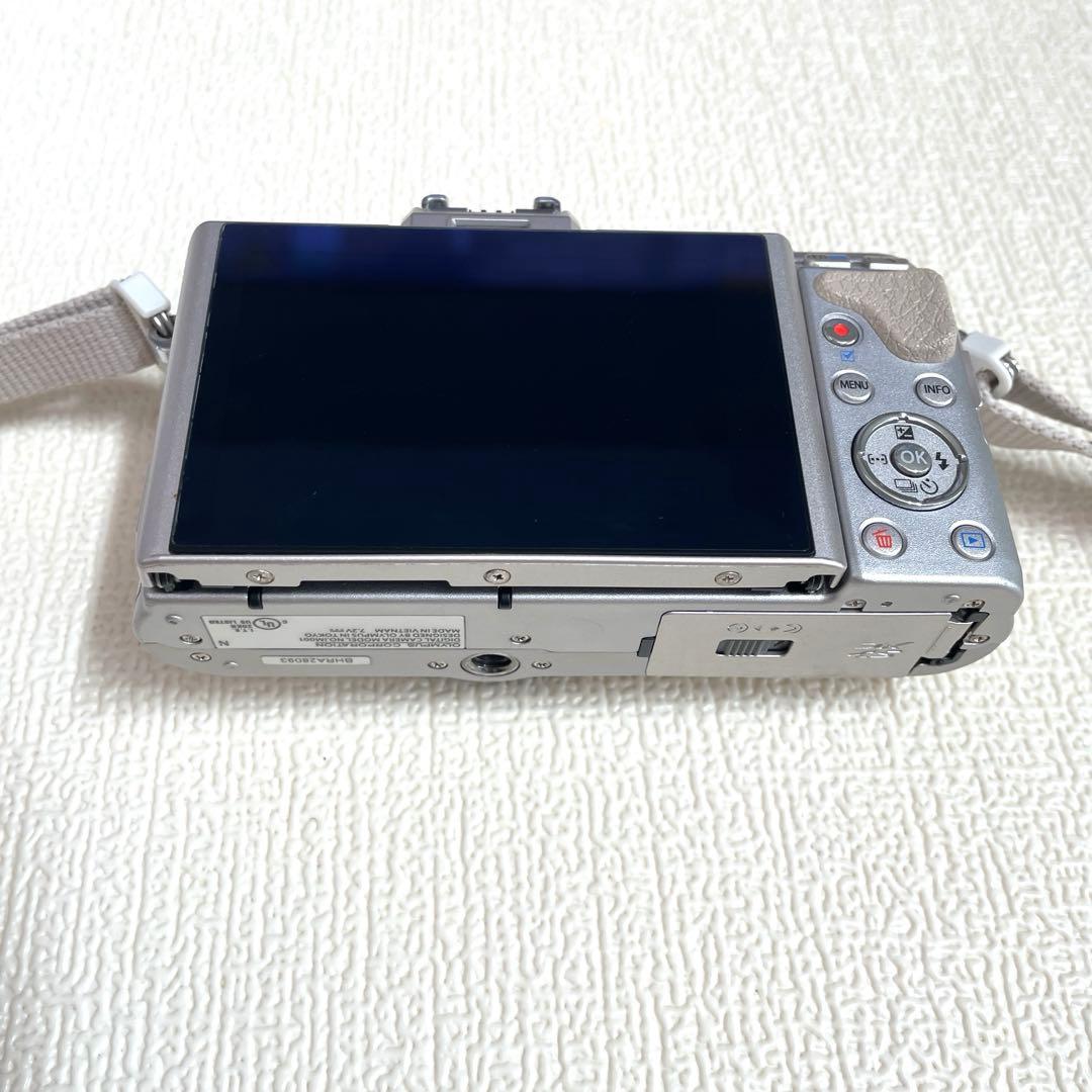 【美品】OLYMPUS PEN E-PL8 ダブルレンズセット