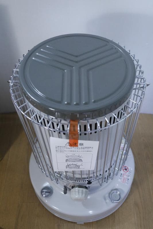 新品◆トヨトミ 対流形石油ストーブ◆ パワフルタイプ KS-67F◆保証します!