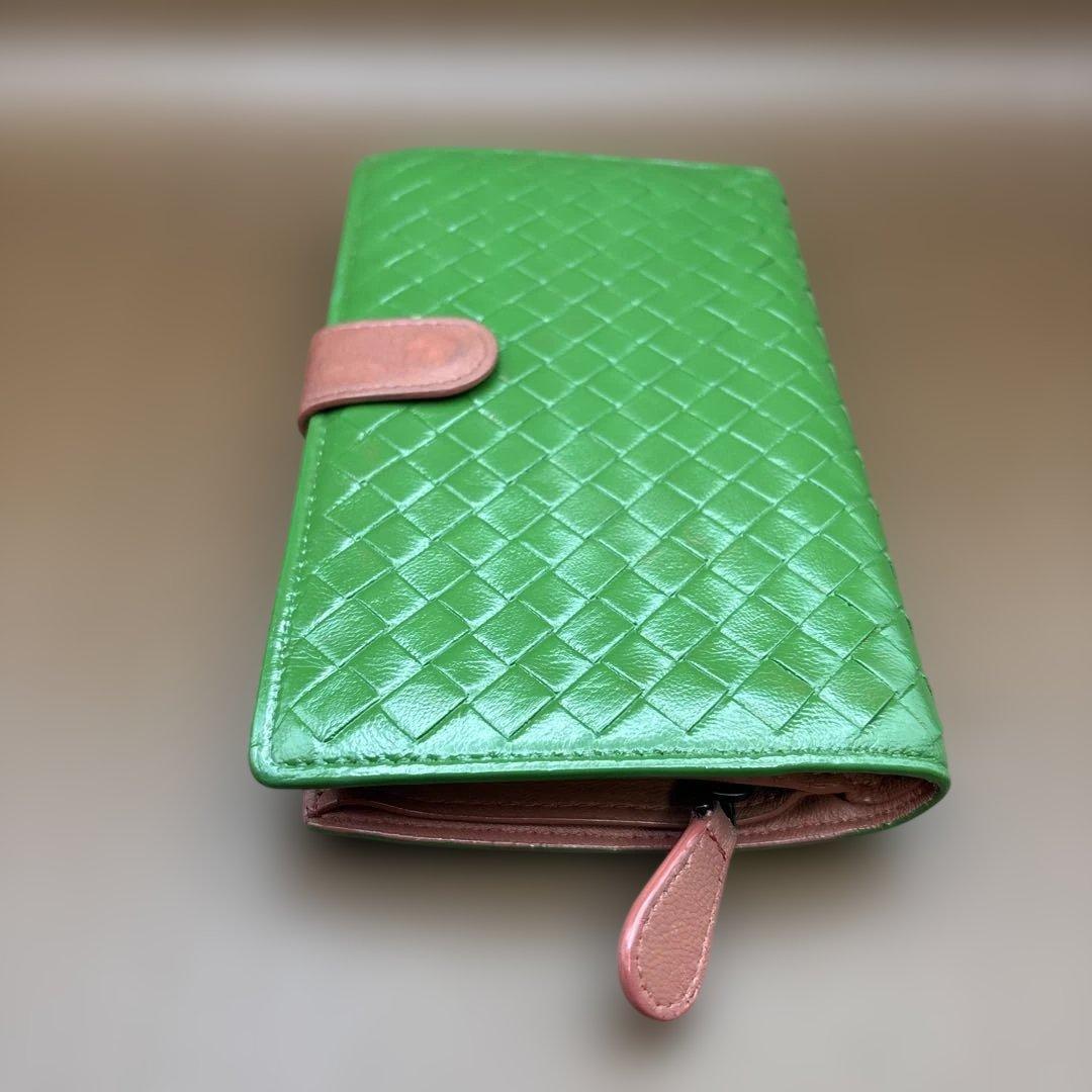 ◆正規品◆ボッティガヴェネタイントレチャート 二つ折りサイフ