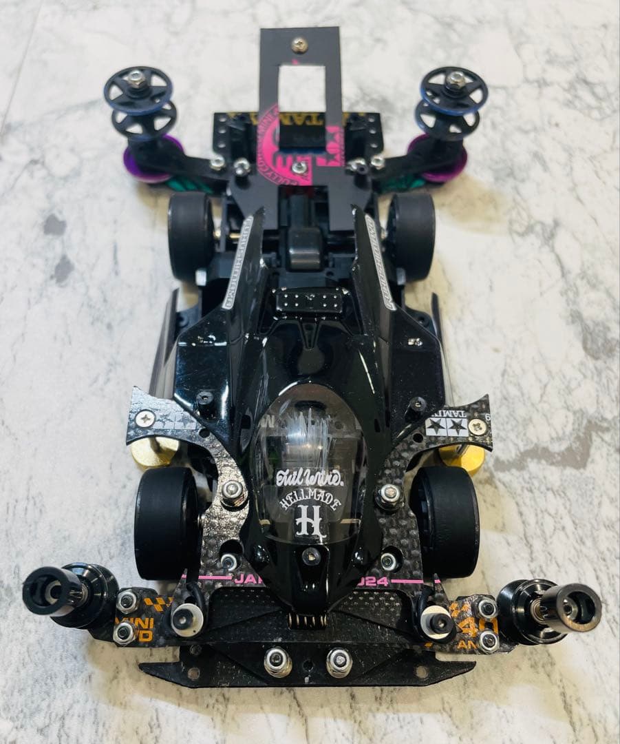 ミニ四駆　ＭＥシャーシ　幅狭２軸ATスラダン １軸アンカー