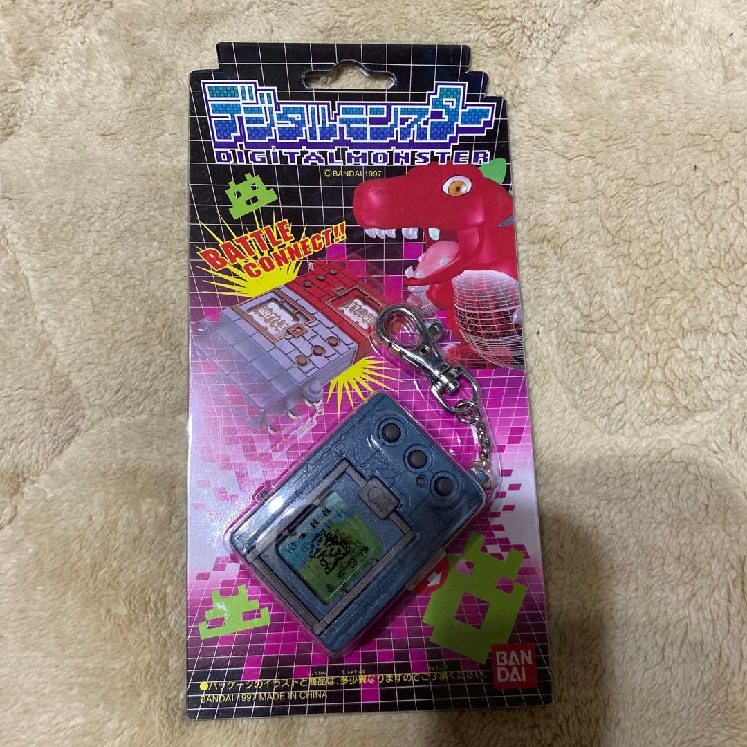 バンダイ デジタルモンスター 1997年製 グレー