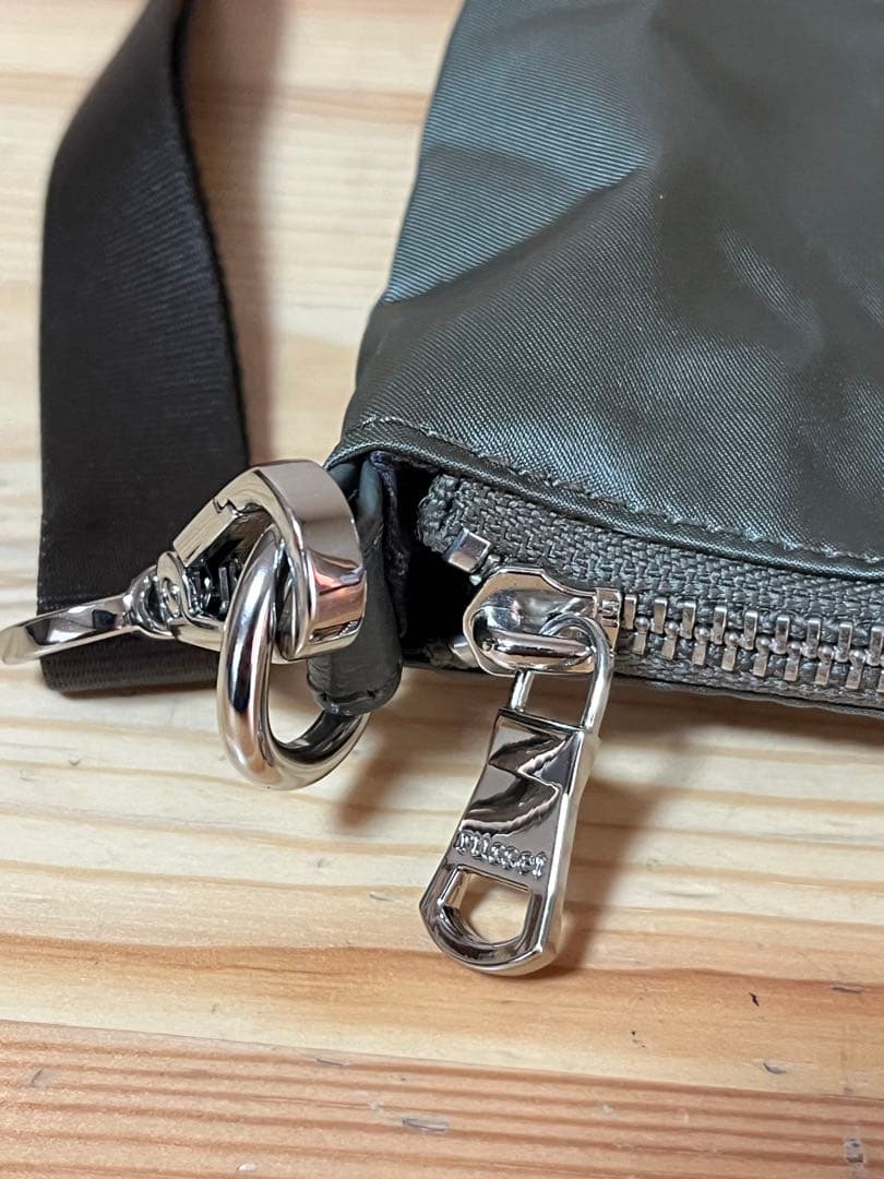 a332/未使用級★russetショルダーバッグ カーキ クラウズナイロン