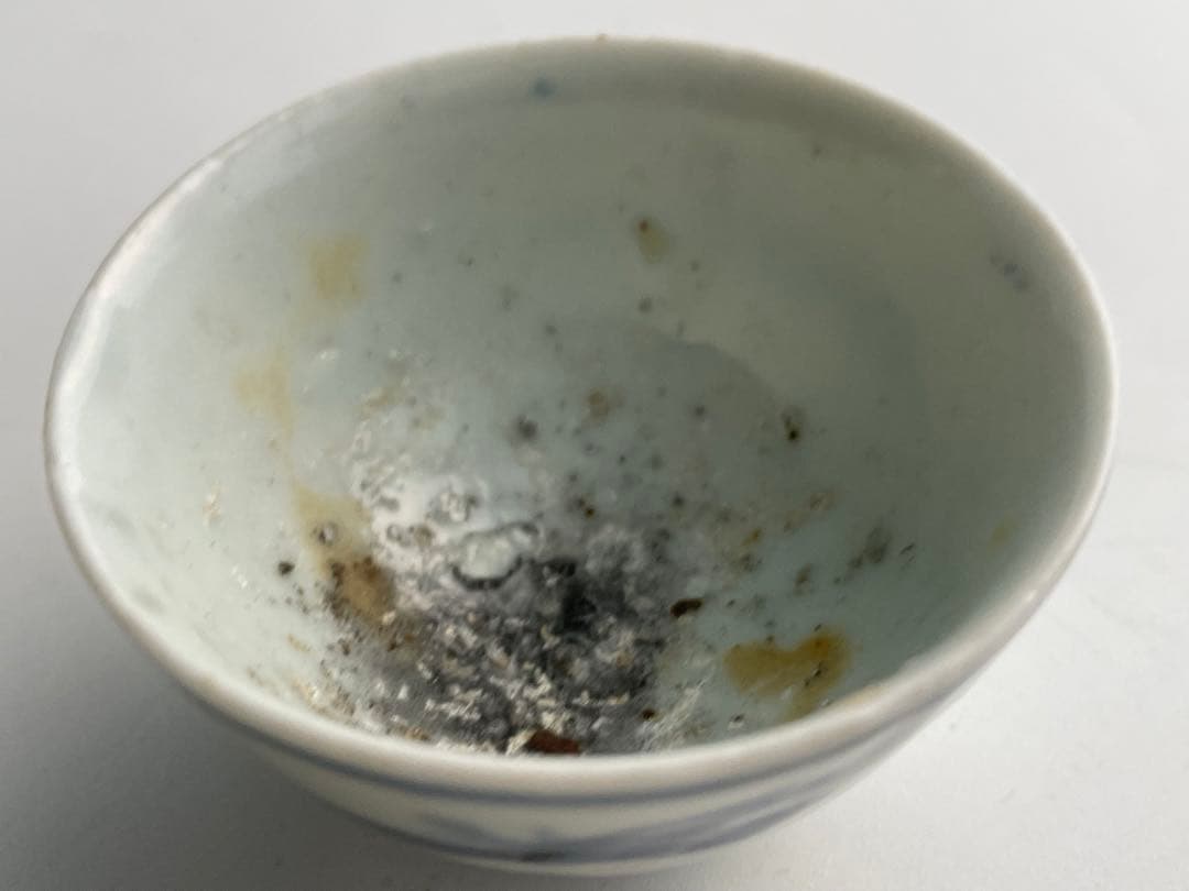 骨董　アンティーク　初期伊万里　染付山水文猪口　盃　酒器　酒盃　小杯