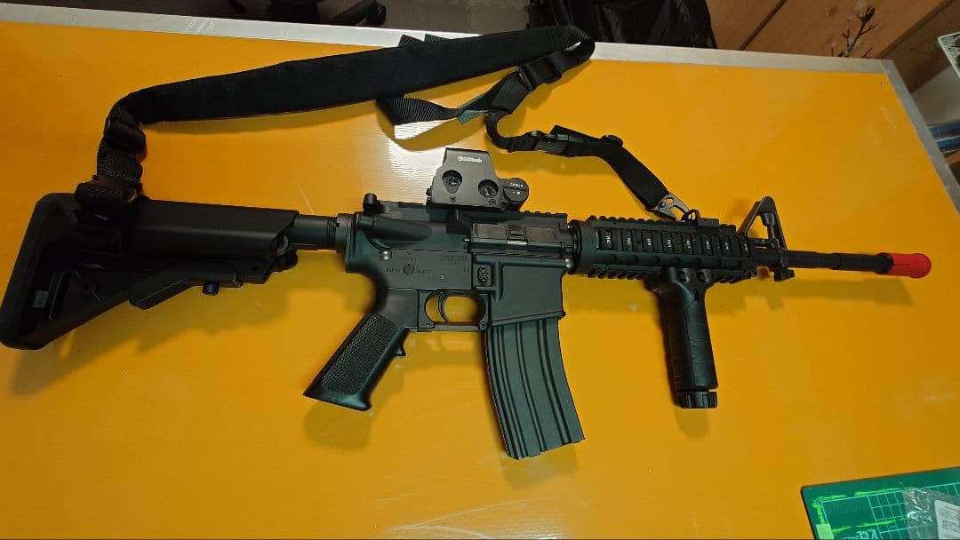 東京マルイ SOPMOD M4 次世代電動ガン