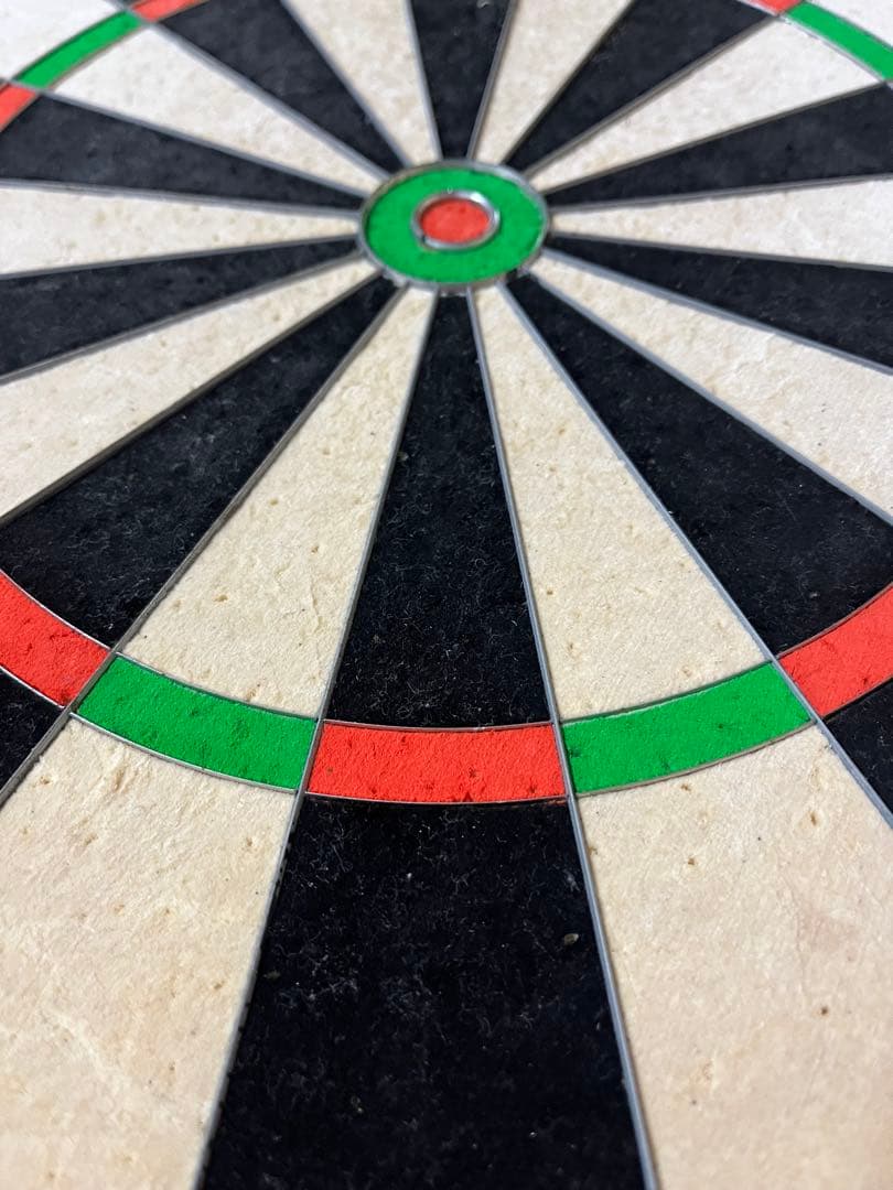 WINMAU BLADE 5 ダーツボード