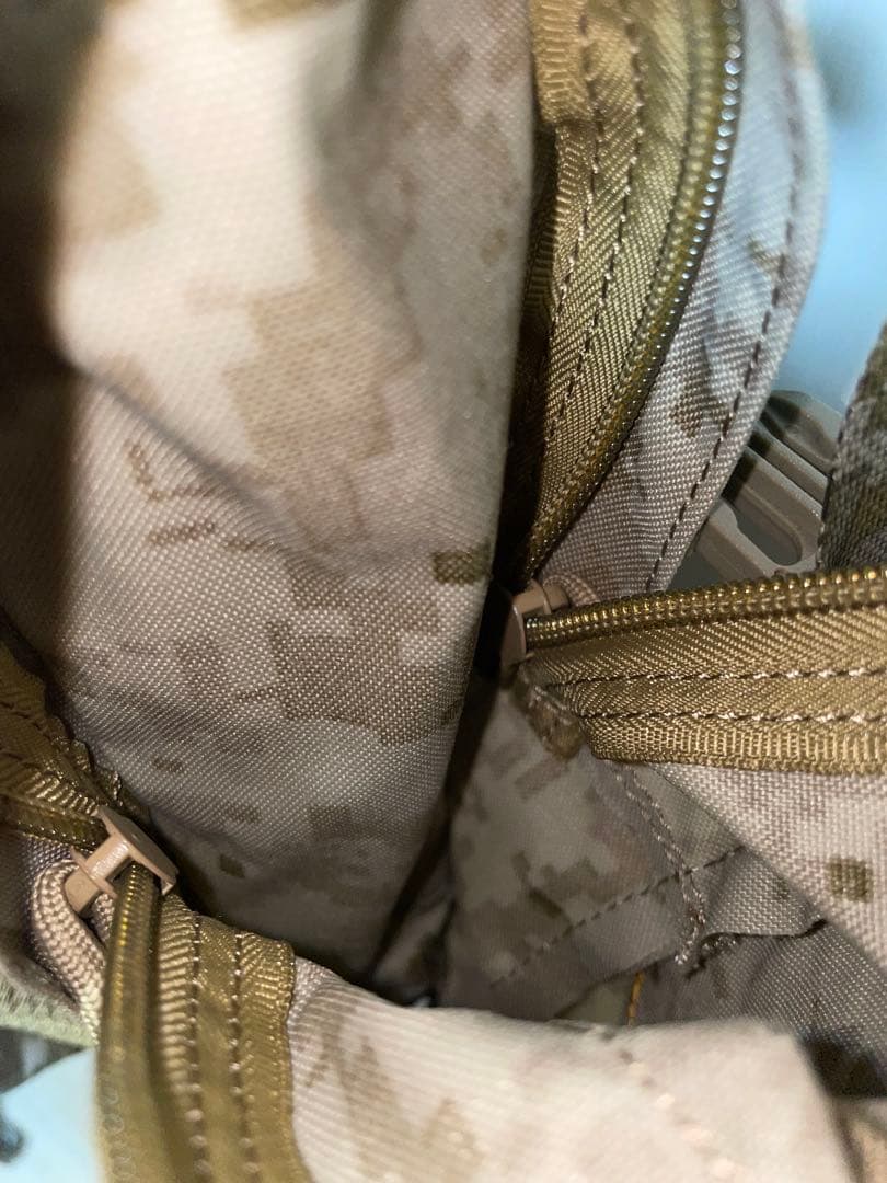 エマーソンギア ハイドレーションアサルトパック 日本未発売 美品 通勤 通学