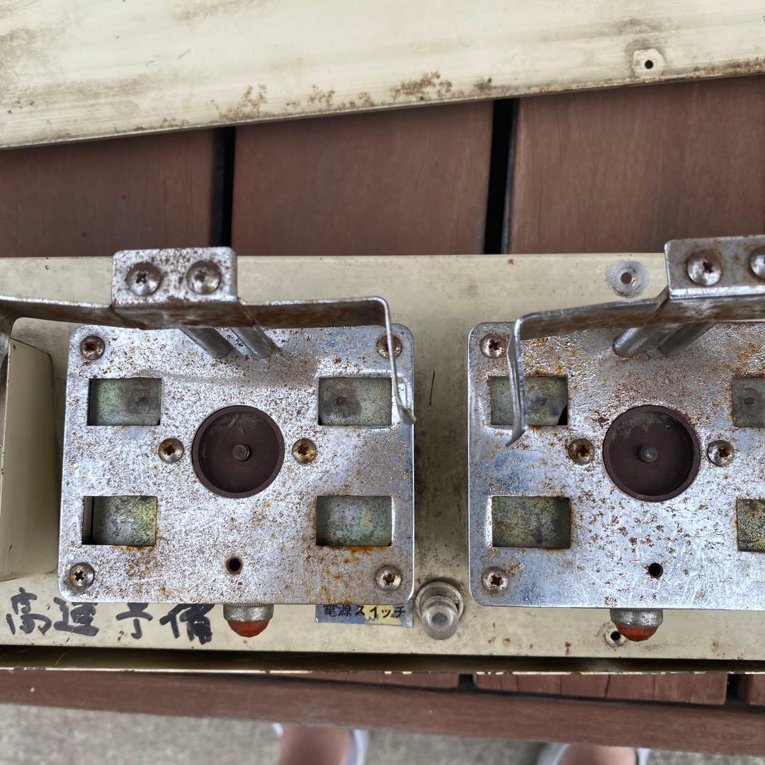 鉄道　合図灯充電器