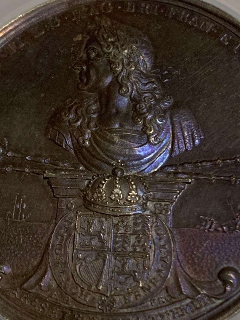 ジェームズ2世1685年 ダークトーン　大型シルバーメダル