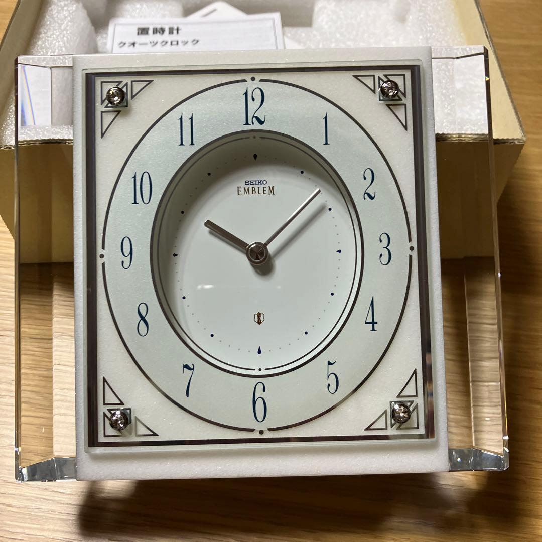 セイコーエンブレム置き時計