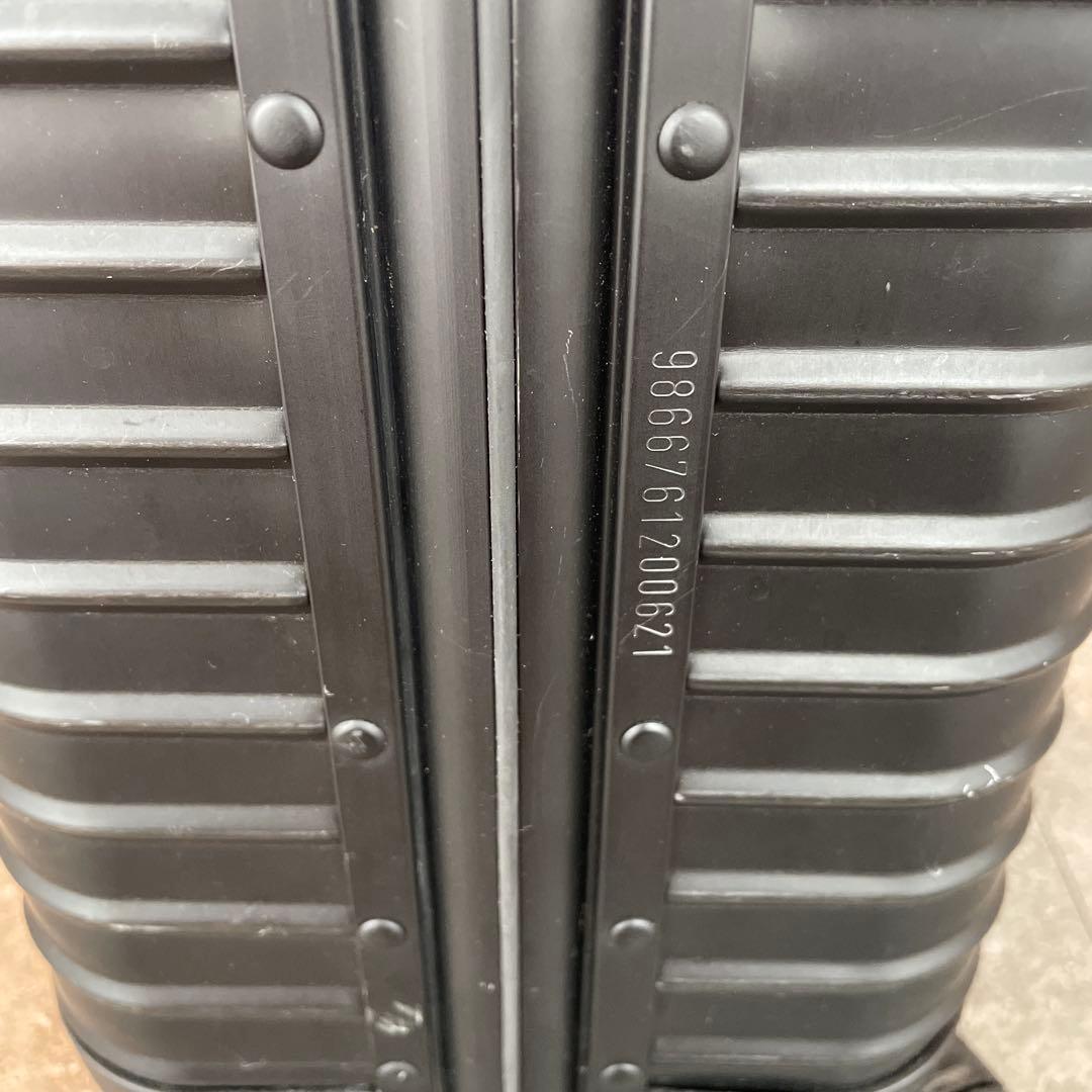 RIMOWA トパーズ　32L ブラック キャリーケース 小型