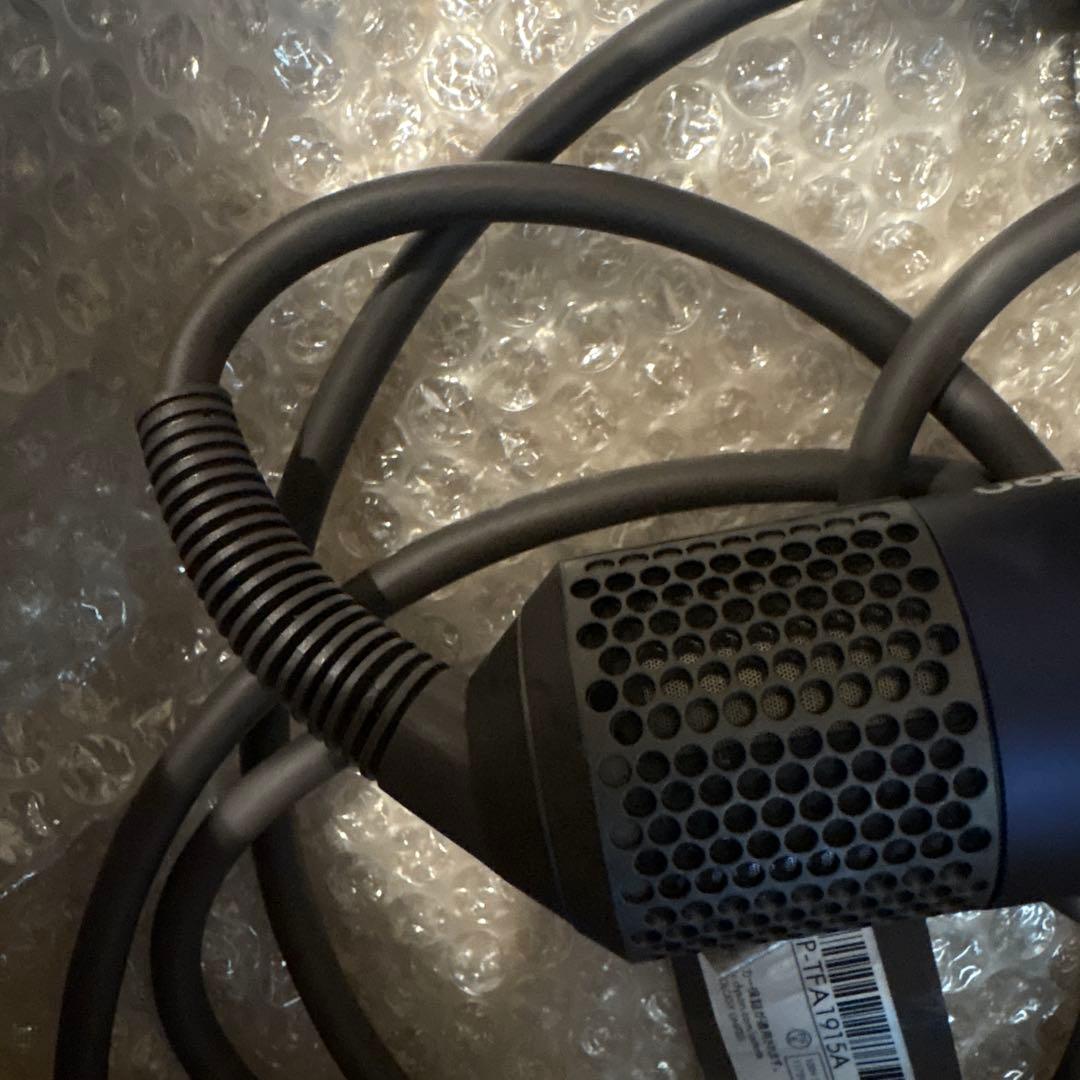 ダイソン　HS05 ヘアスタイラー