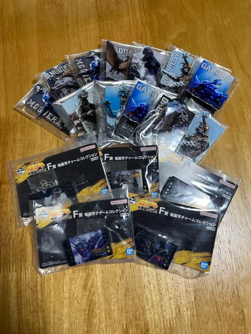 一番くじゴジラ　モスラ、ゴジラザウルス、呉爾羅フィギュアセット　おまけ付き