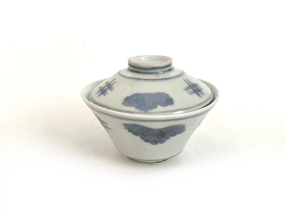 骨董　アンティーク　古伊万里　こんにゃく印判　井桁文様　蓋茶碗　初期伊万里　民藝