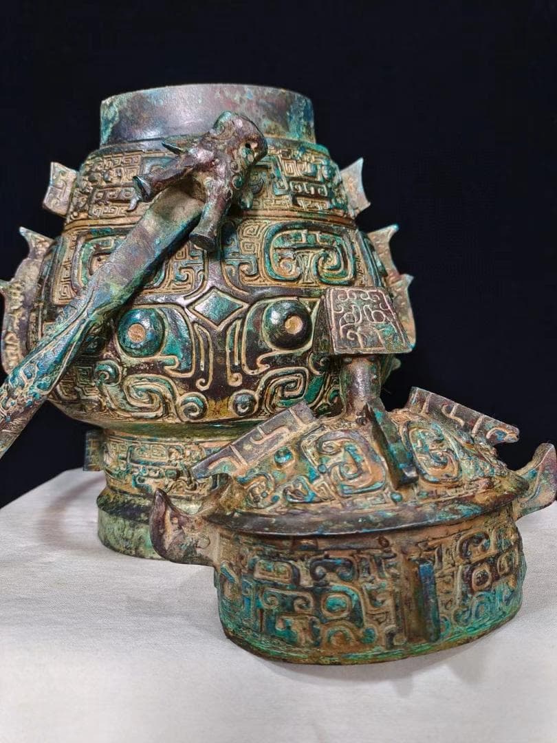 中国古美術品·旧蔵珍品·古青銅器·饕餮紋提梁壺·祭祀礼器·文房置物·風水開運