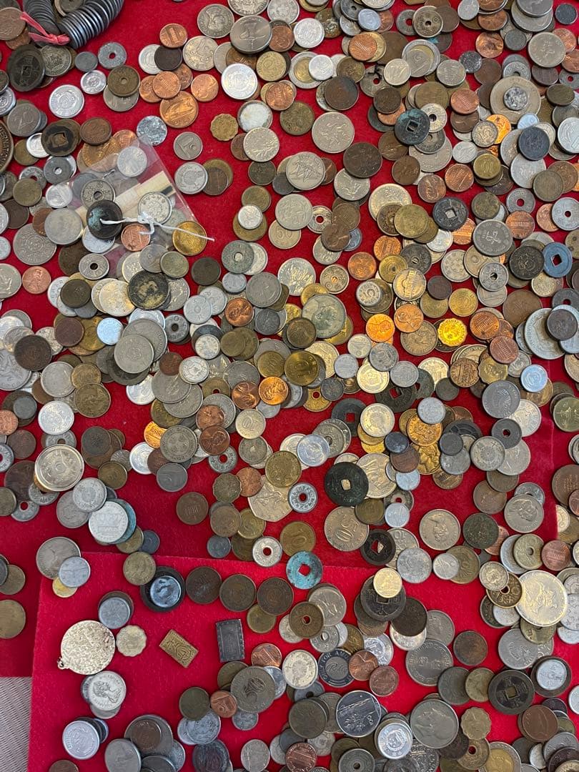 外国硬貨　日本古銭　貨幣　硬貨　記念　他　いろいろ　約10.8kg