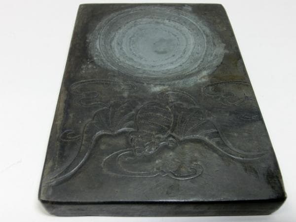 硯■道法自然 蝙蝠紋 古い硯石 コウモリ 中国唐物 書道道具 骨董■13.6cm