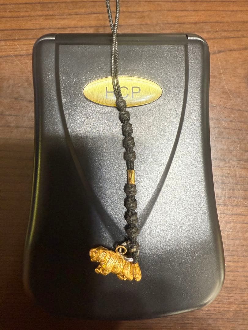 卍*卍様 ◇K14虎チャーム付きストラップ◇