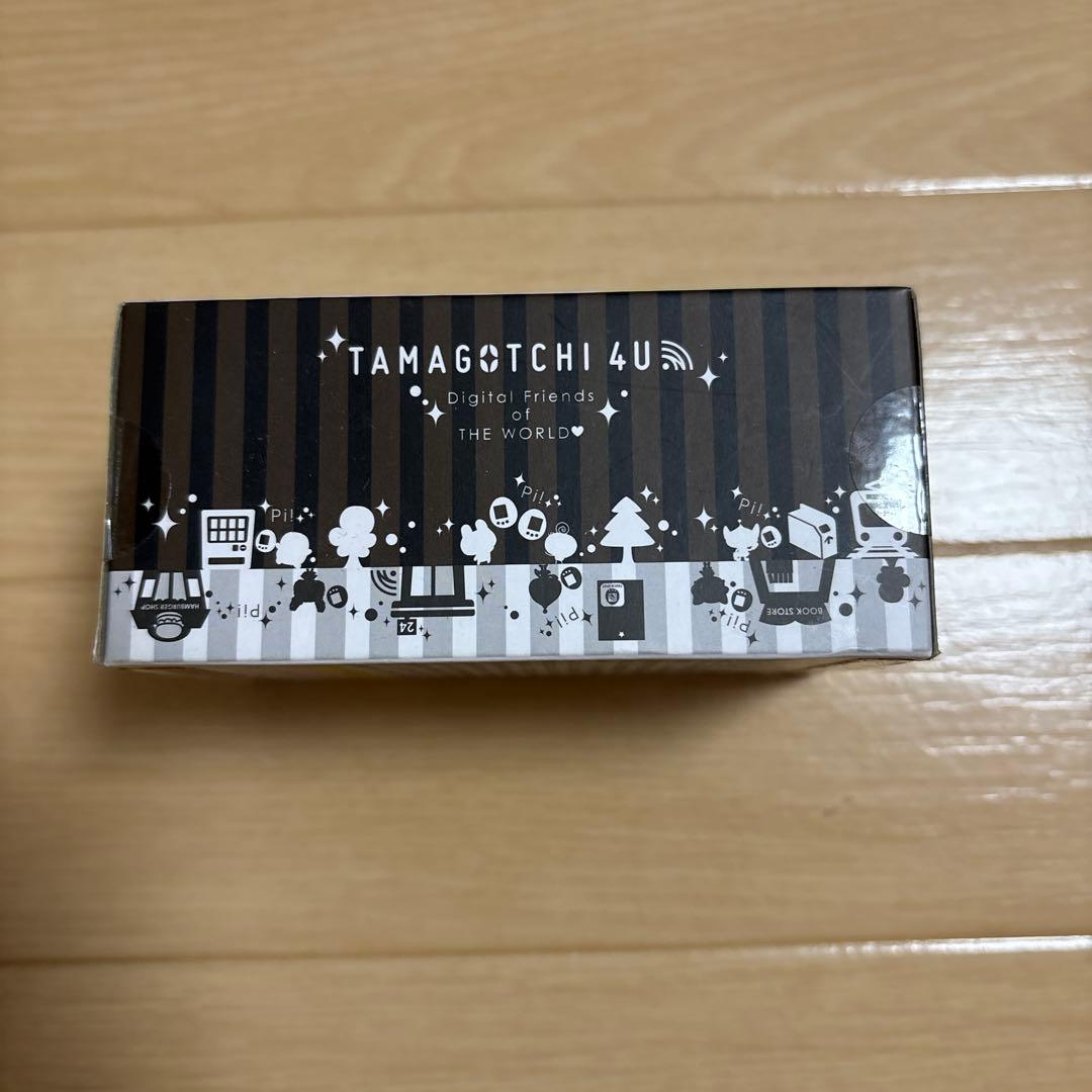 tamagotchi 4u white 新品　未開封