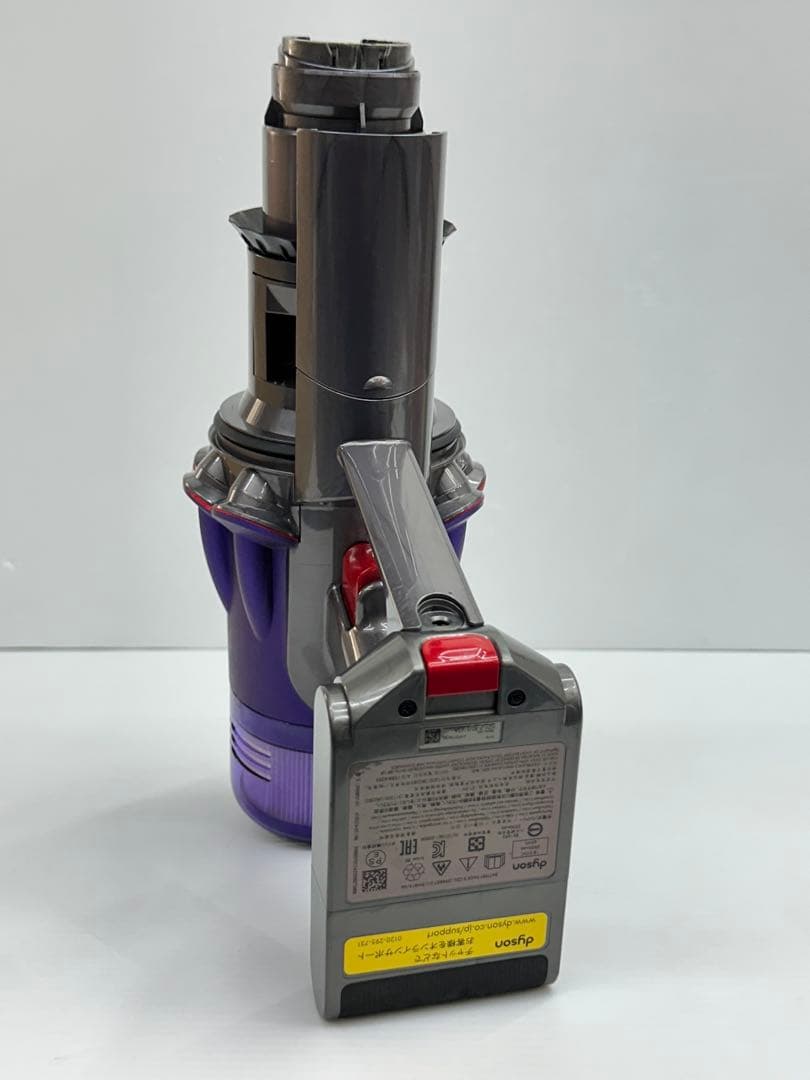 ダイソン　掃除機　デジタルスリムV8 SV18 本体　純正バッテリー付き　格安