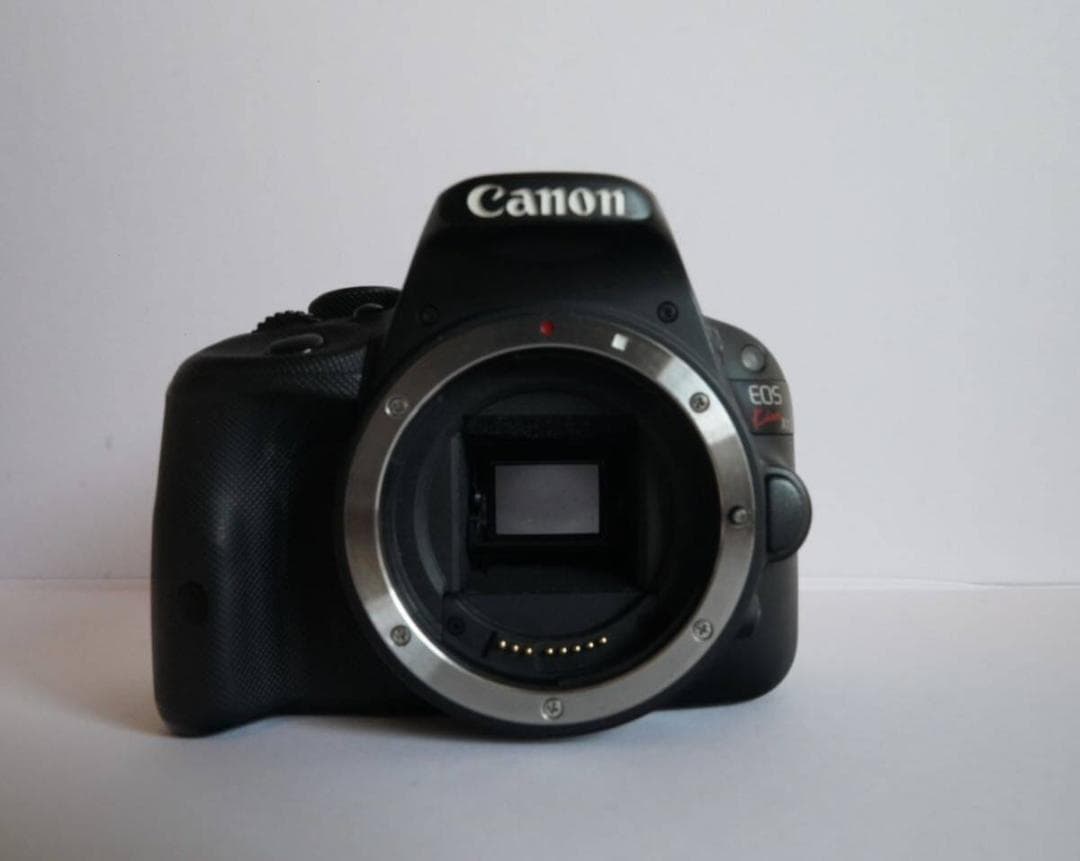 【美品】Canon EOS Kiss x7ダブルズームキット キャノン