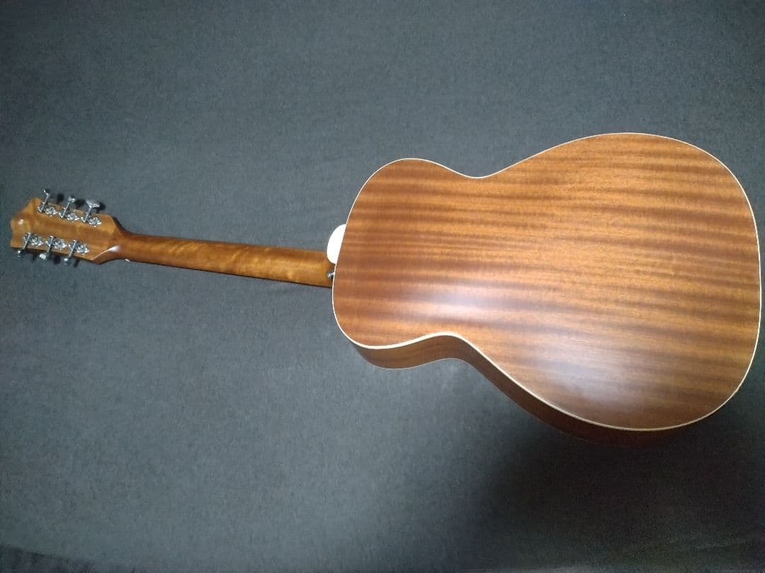 ギター Guild M-240E