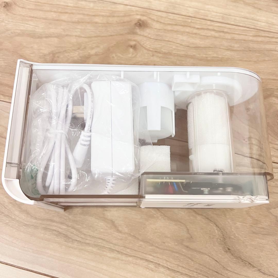 除湿機 小型 強力 除湿・加湿・空気清浄3in1 ペルチェ式 ホワイト 白