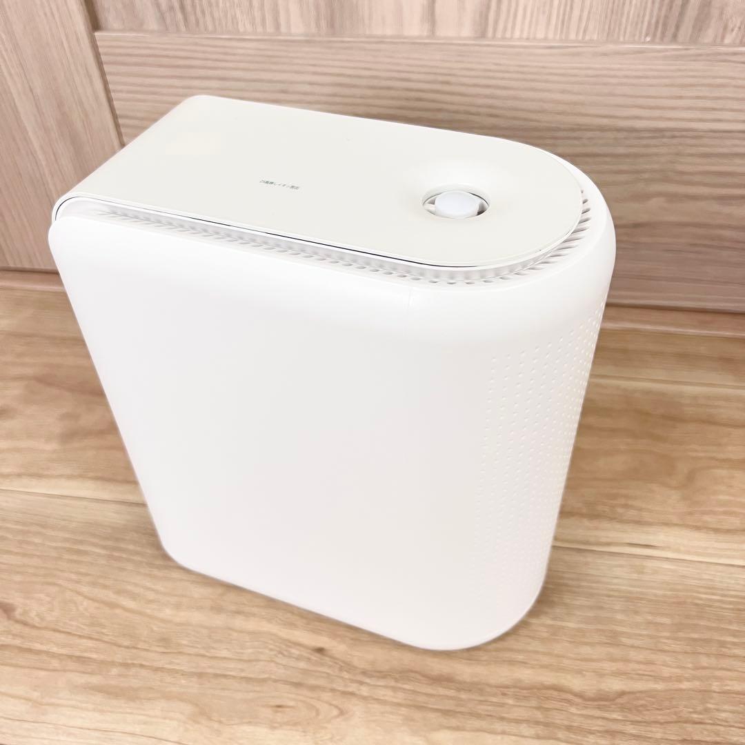 除湿機 小型 強力 除湿・加湿・空気清浄3in1 ペルチェ式 ホワイト 白