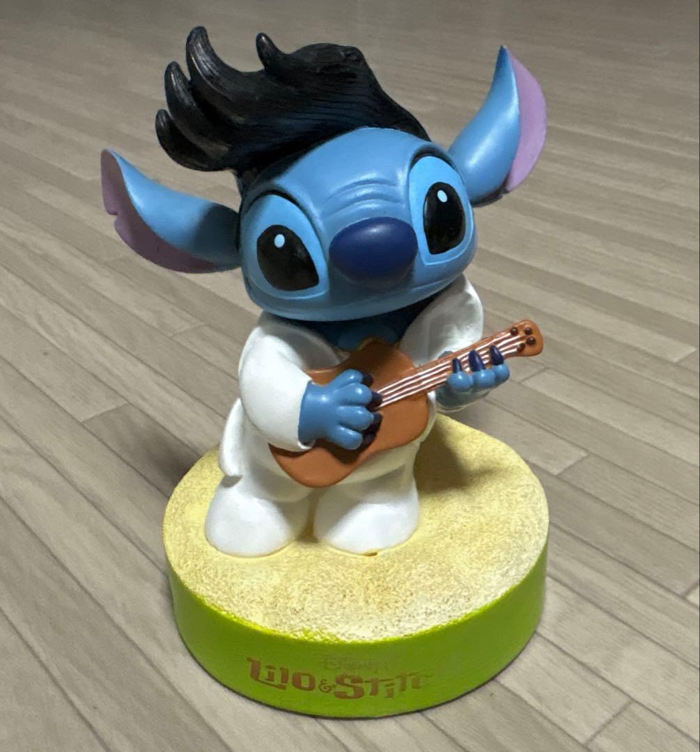 スティッチのフィギュア 置物