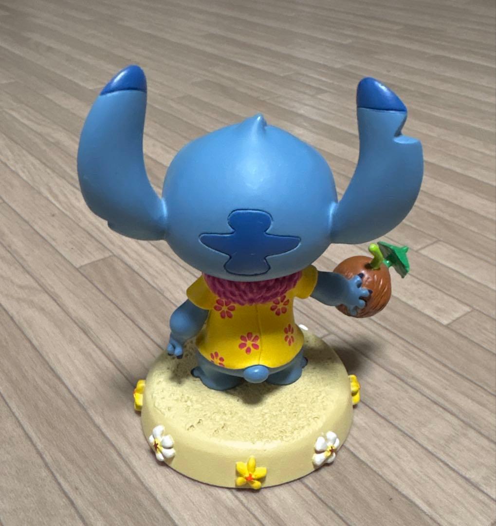 スティッチのフィギュア 置物