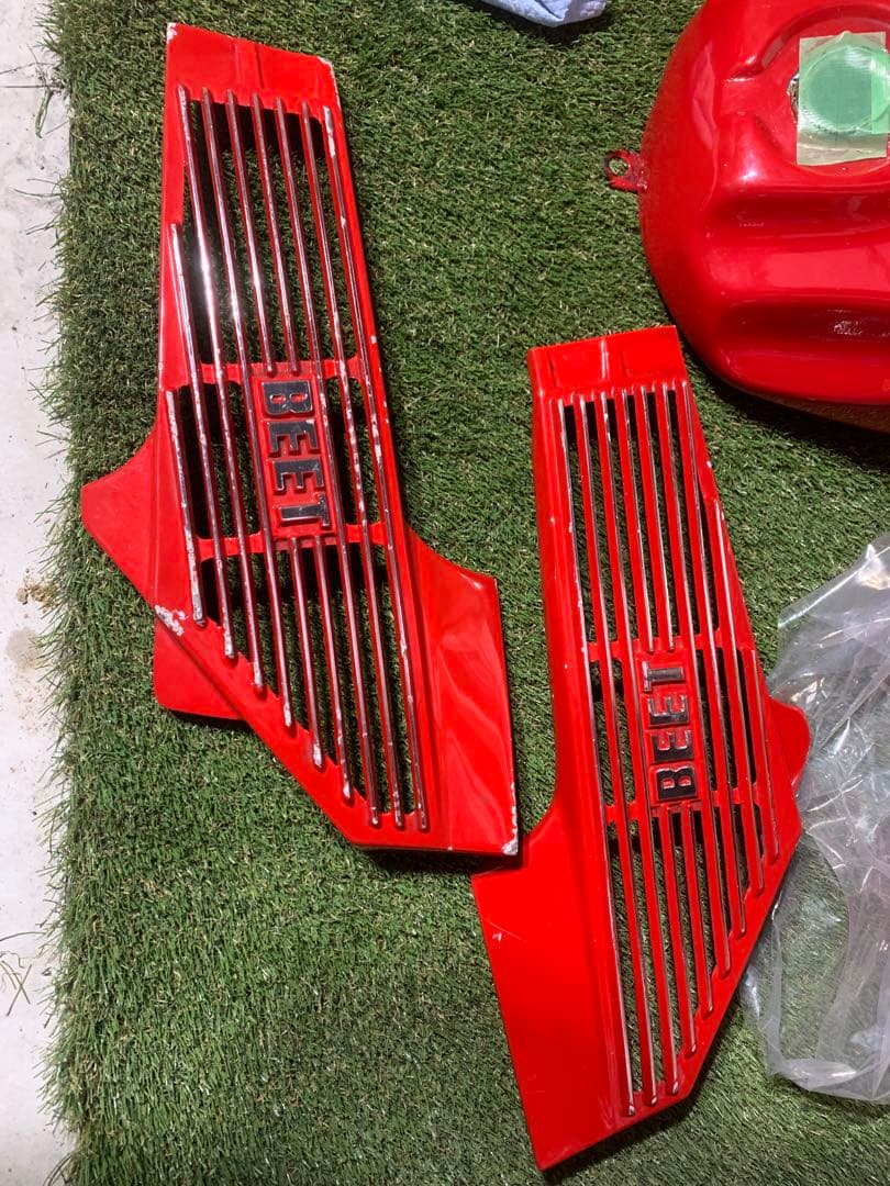 cbr400f 外装セット　beet 赤ソリ　送料込み！