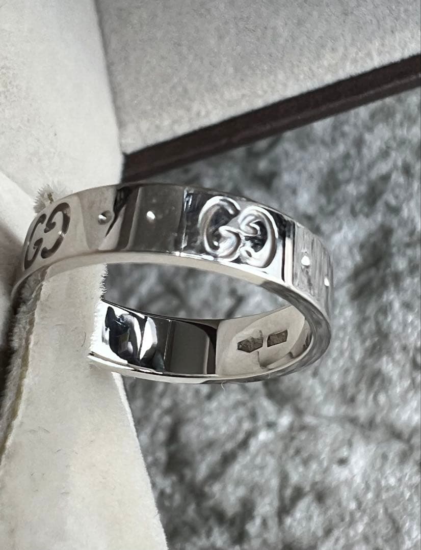 えまひ！GUCCI グッチアイコン指輪8号　18金　ホワイトゴールド