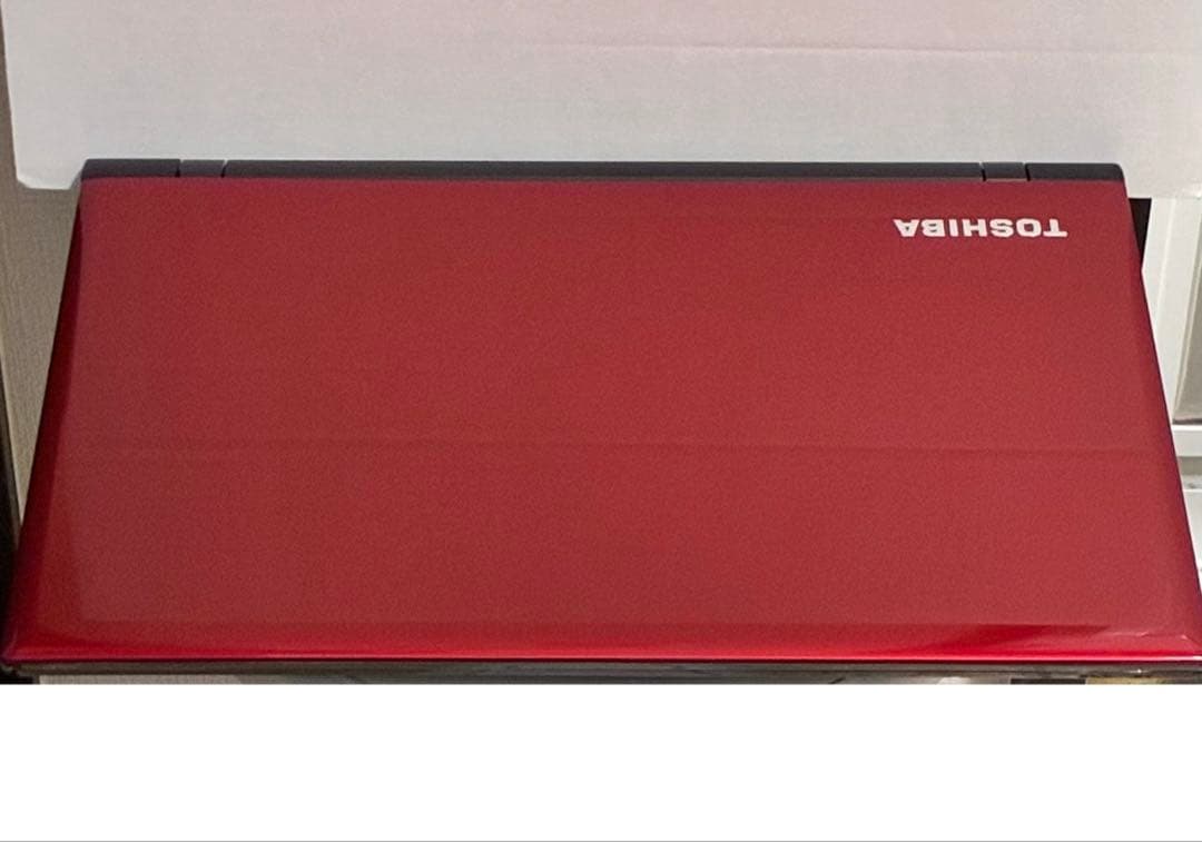 TOSHIBA dynabook T45/TR レッド