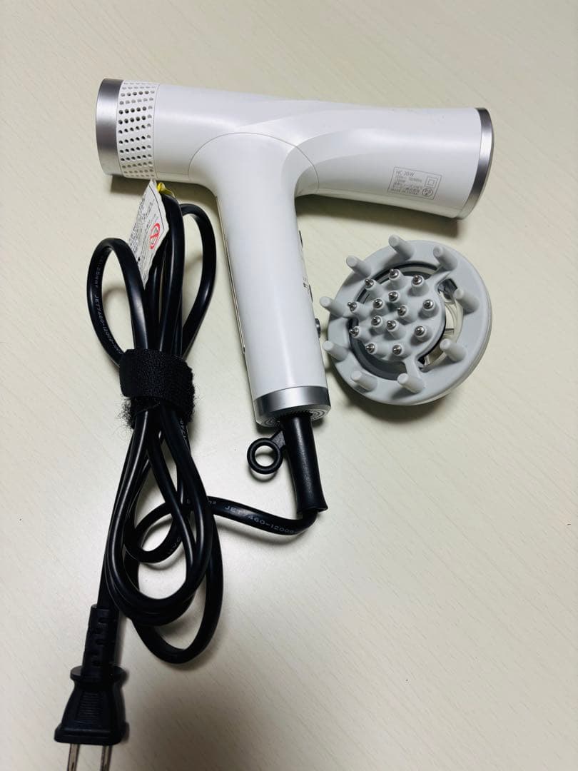 ヤーマン リフトドライヤー HC20Wホワイト 箱はありません