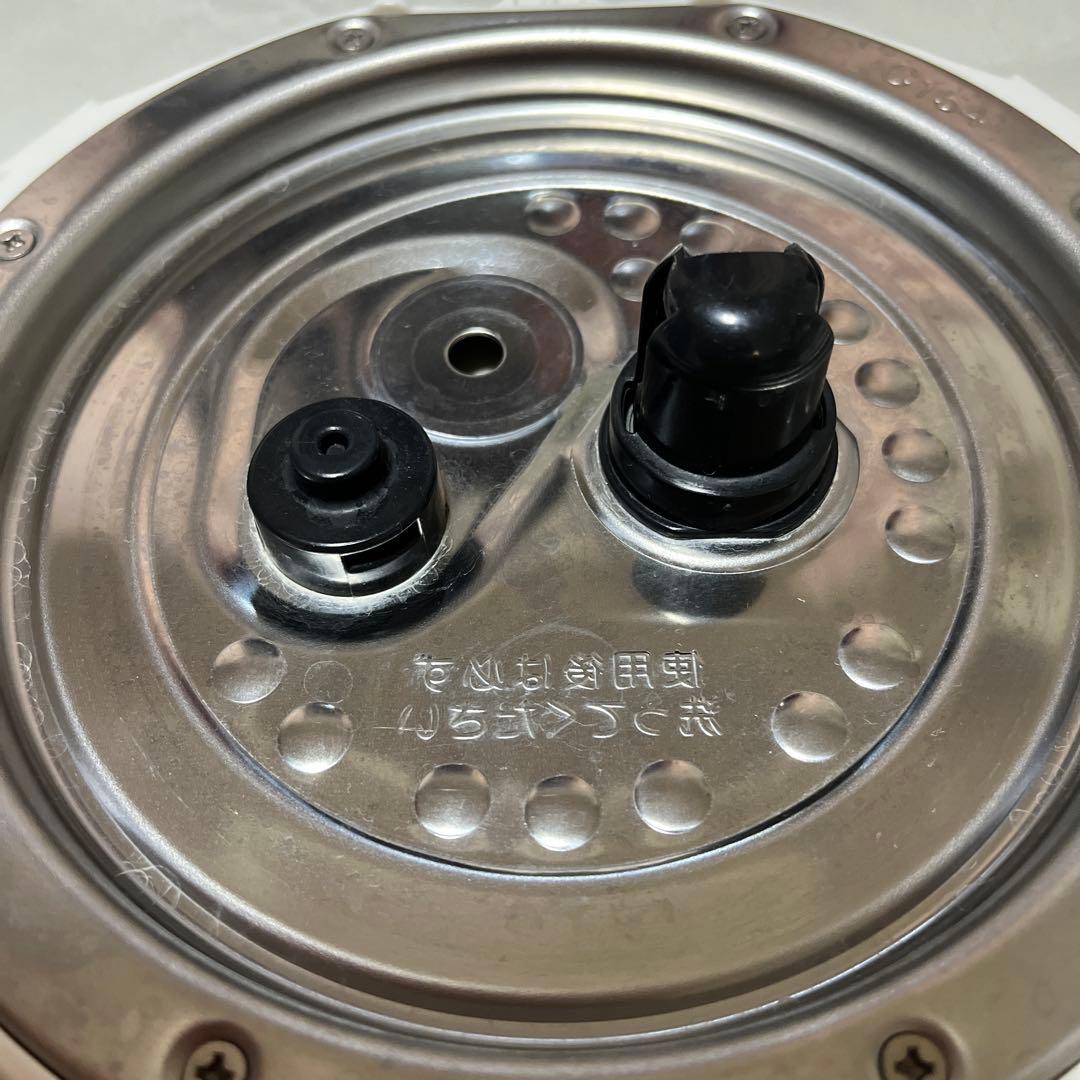 【よしりん】象印 NP-RN05 炊飯器 ホワイト