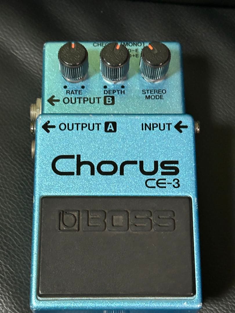 BOSSエフェクターＣＥ–3コーラス　日本製　銀ネジ使用　プロ愛用