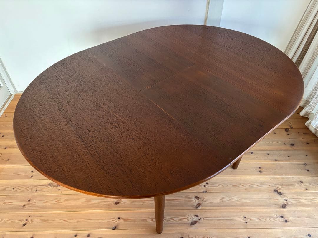 Jentique/ジェンティーク　ラウンドエクステンションテーブル