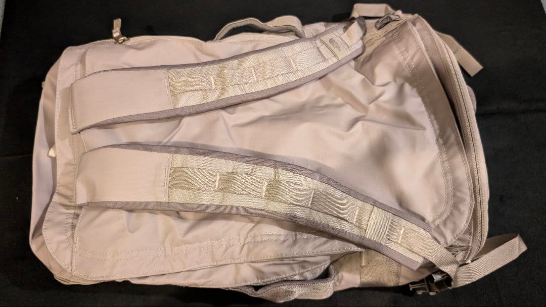 The North Face 32L 折りたたみバッグ