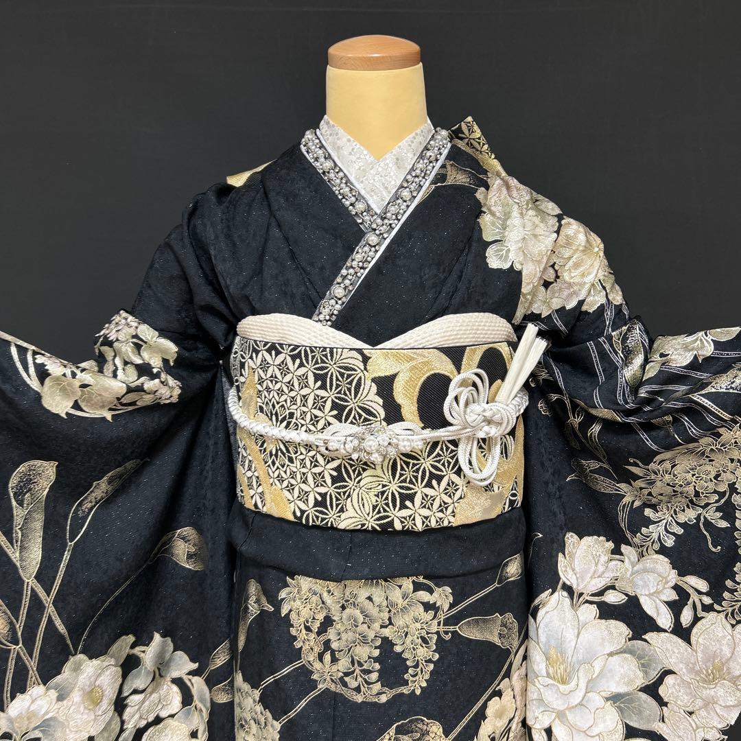 黒ラメ地牡丹や菊の上品な銀彩加工の振袖フルセット