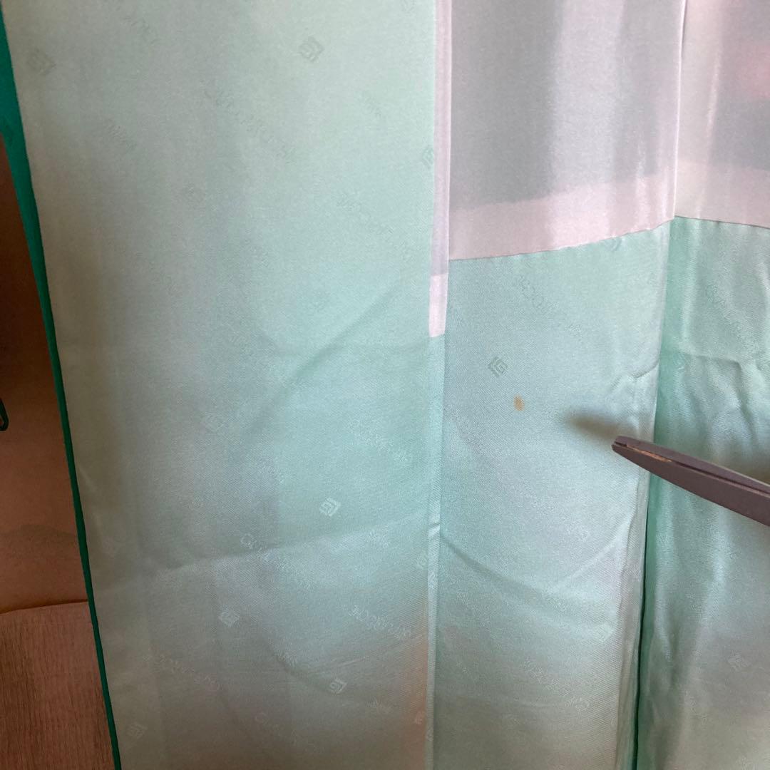 個性的な振袖、ギラ、￼ロッシュ