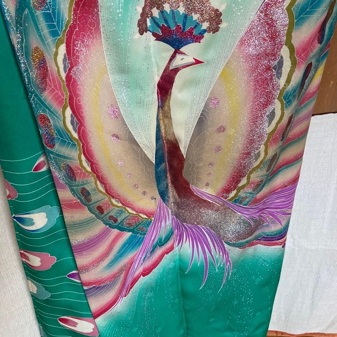 個性的な振袖、ギラ、￼ロッシュ