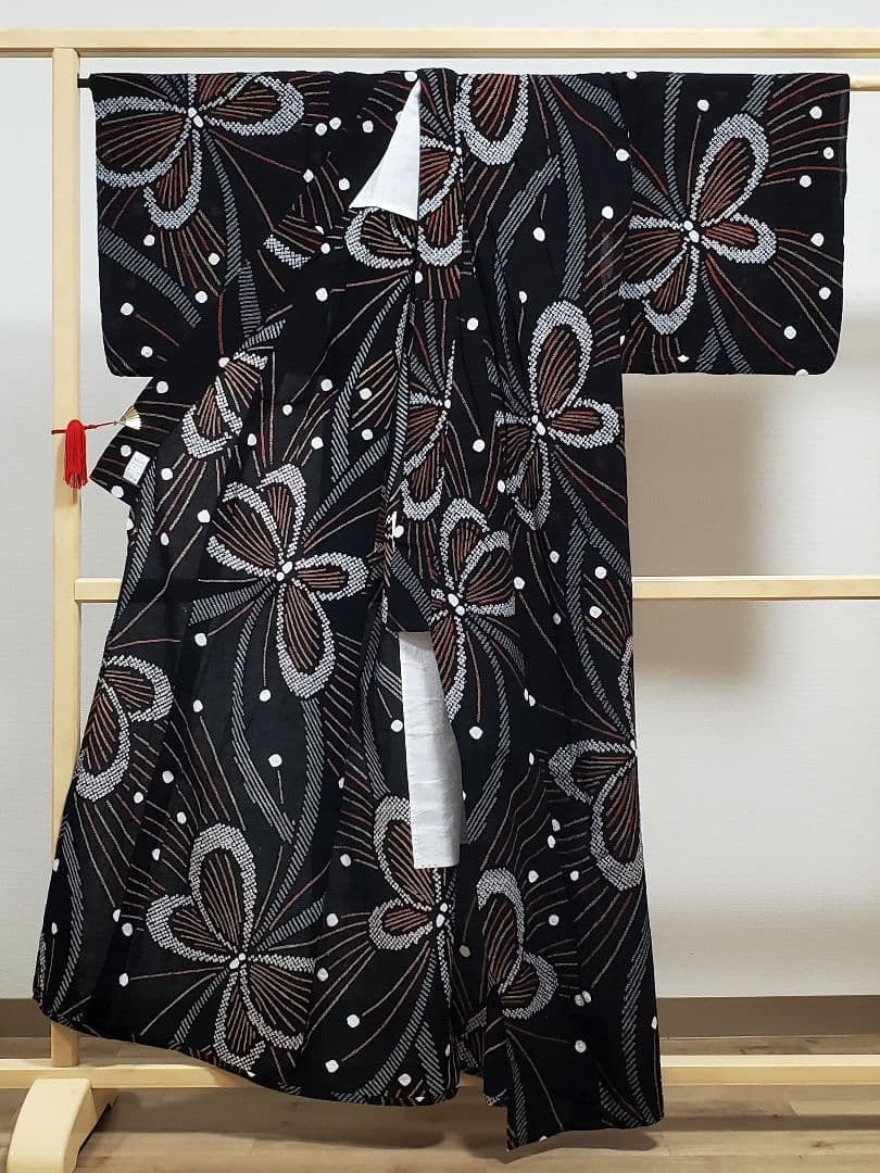 AB5 有松鳴海絞り 蝶々模様 花火 黒色 綿 浴衣 着物 04